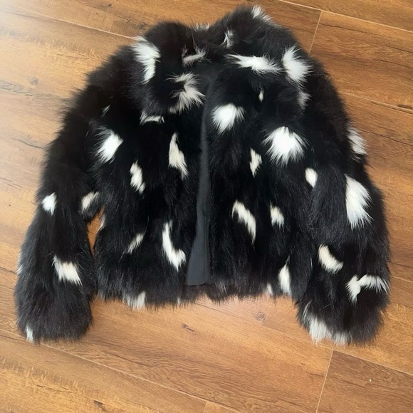 Fox Fur Jacket - Picture 2 of 6